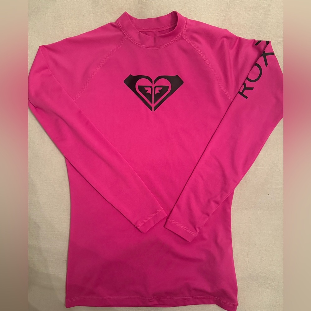 Roxy Rash Guard. Women long sleeve